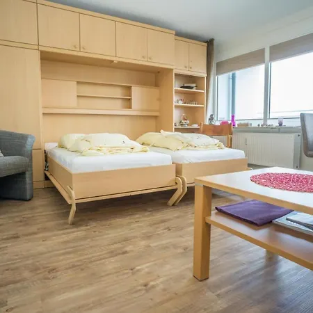 Haus-sylter-welle-8-85-ob Westerland